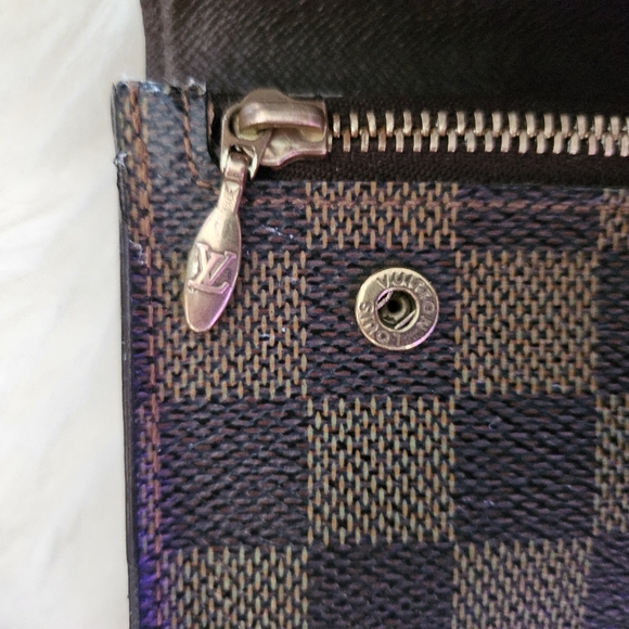 Louis Vuitton Damier Accordion Long Travel Wallet - Picture 7 of 12